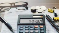 calculator that says tax 2024